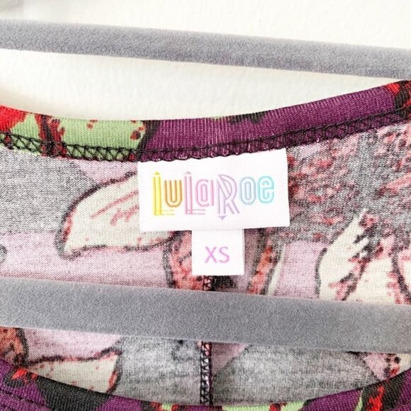 Lularoe Carly short sleeve bold red floral knee length lightweight dress - Picture 3 of 7